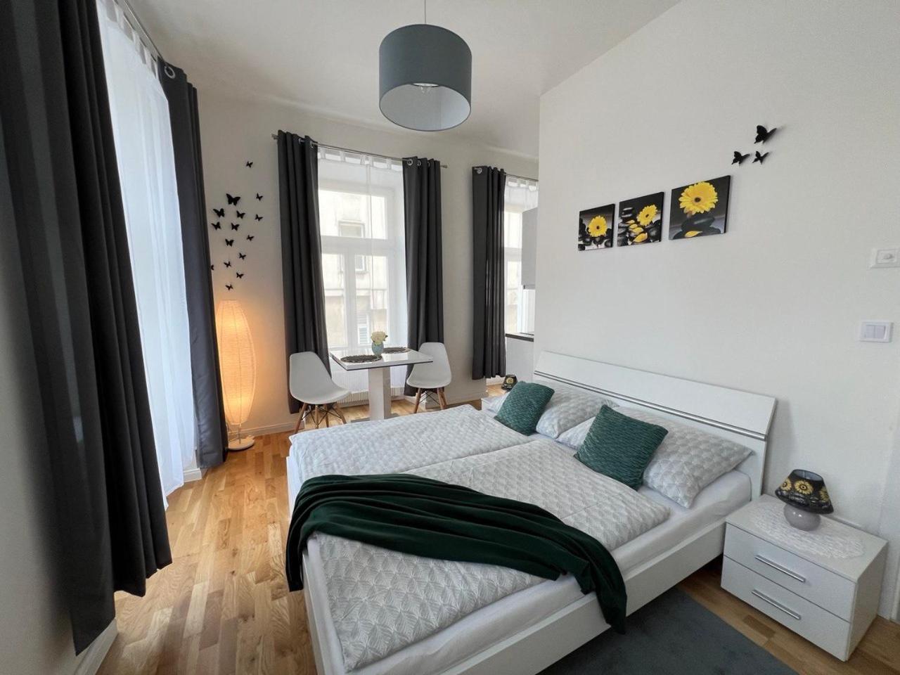 1 Florenc Hlavni Mesto Romantic Apartment Prague